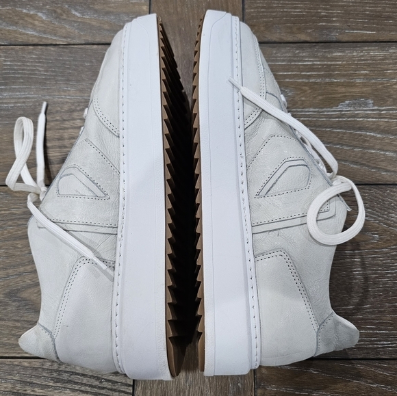 SMIDT Diamond Sneaker, Women's size 9 - Picture 5 of 9